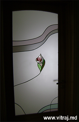 Stained glass in the apartment on request, photo